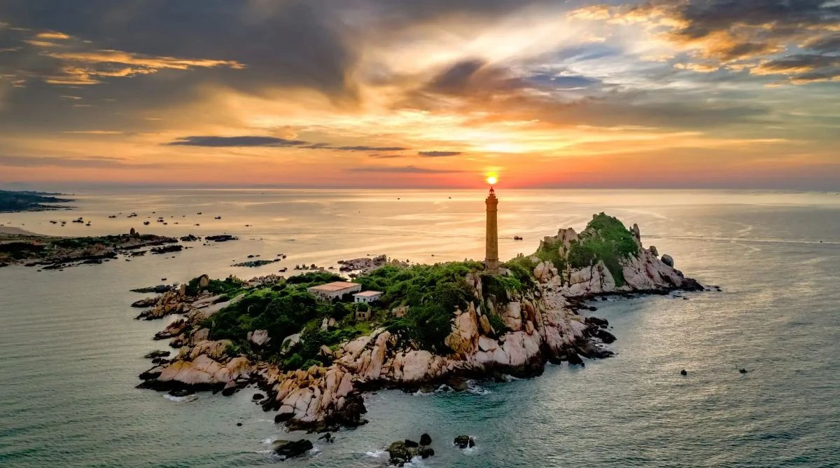 Mũi Né – Đồi Cát Bay – Bàu Trắng 2 Ngày 1 Đêm